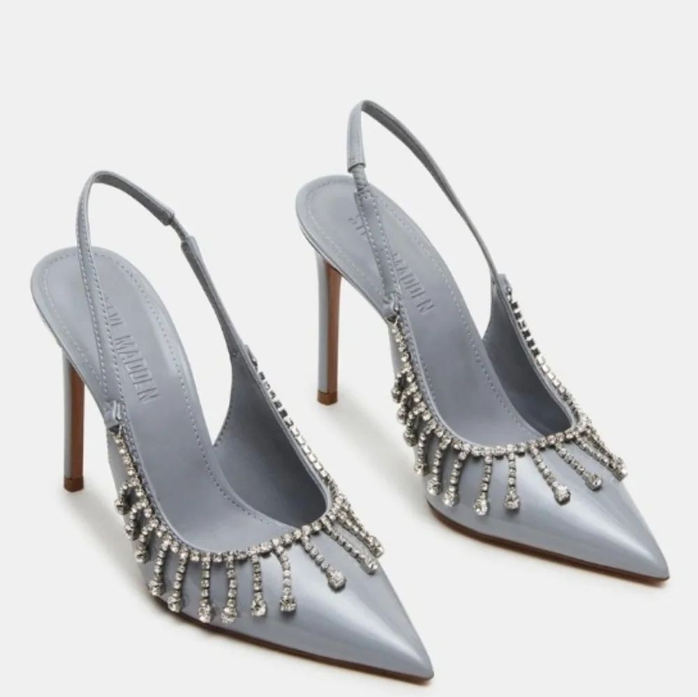 BRAND NEW STEVE MADDEN THRILL POINTED TOE SLINGBACK PUMP  CRYSTAL TASSEL DETAIL
